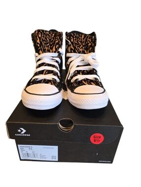 Converse, NIB, Chuck Taylor, All Star, High Tops, Leopard Print, Women's Sz 6.5,